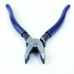 Klein  D213-9NE High Leverage New England Nose Side Cutting Plier, 1.594 in L x 1.25 in W X 0.625 in THK Steel Jaw, Crosshatch Knurled Jaw Surface, 9.33 in OAL